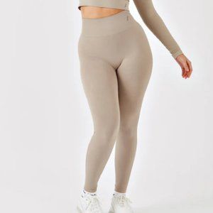 Tala Taupe Nude Zinnia Seamless Gym Workout Leggings in Latte Small